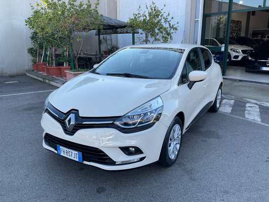 RENAULT CLIO 1.5 dci